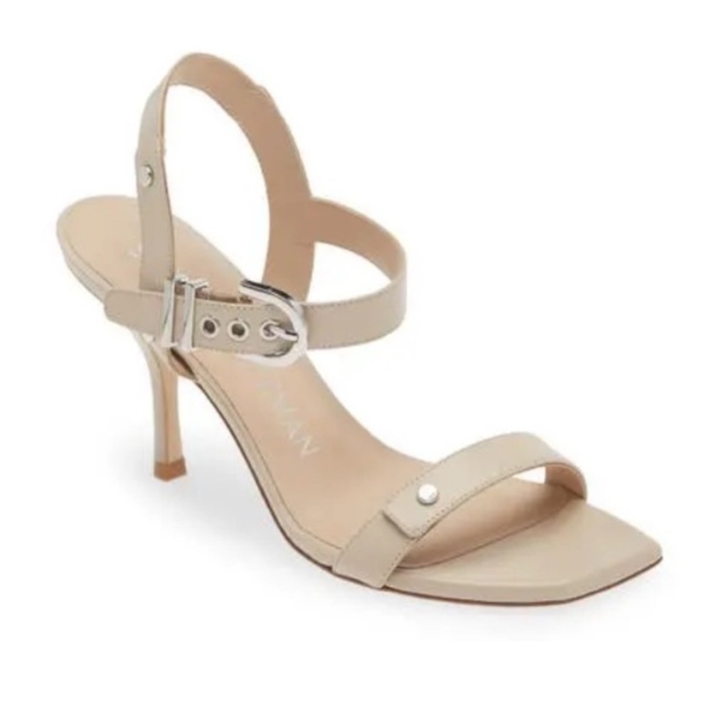 Stuart Weitzman Maverick 85 Sandal Buckled color: dune Heel Height 3.4” size 8